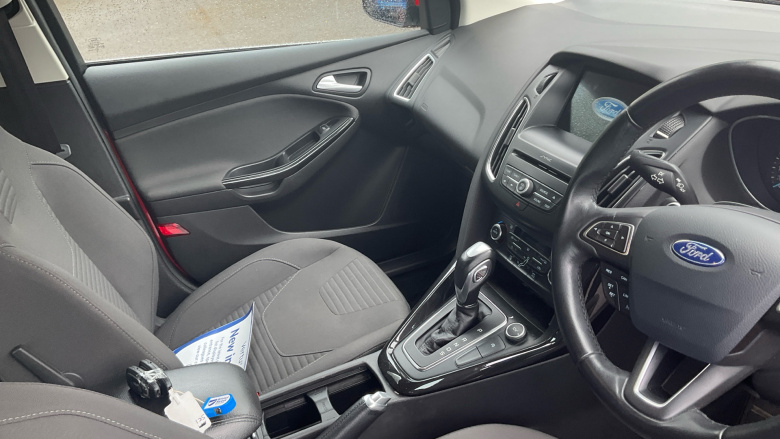 Ford Focus 1.5 EcoBoost Titanium 5dr Auto Petrol Hatchback